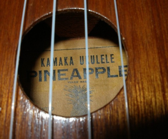 dating kamaka ukuleles