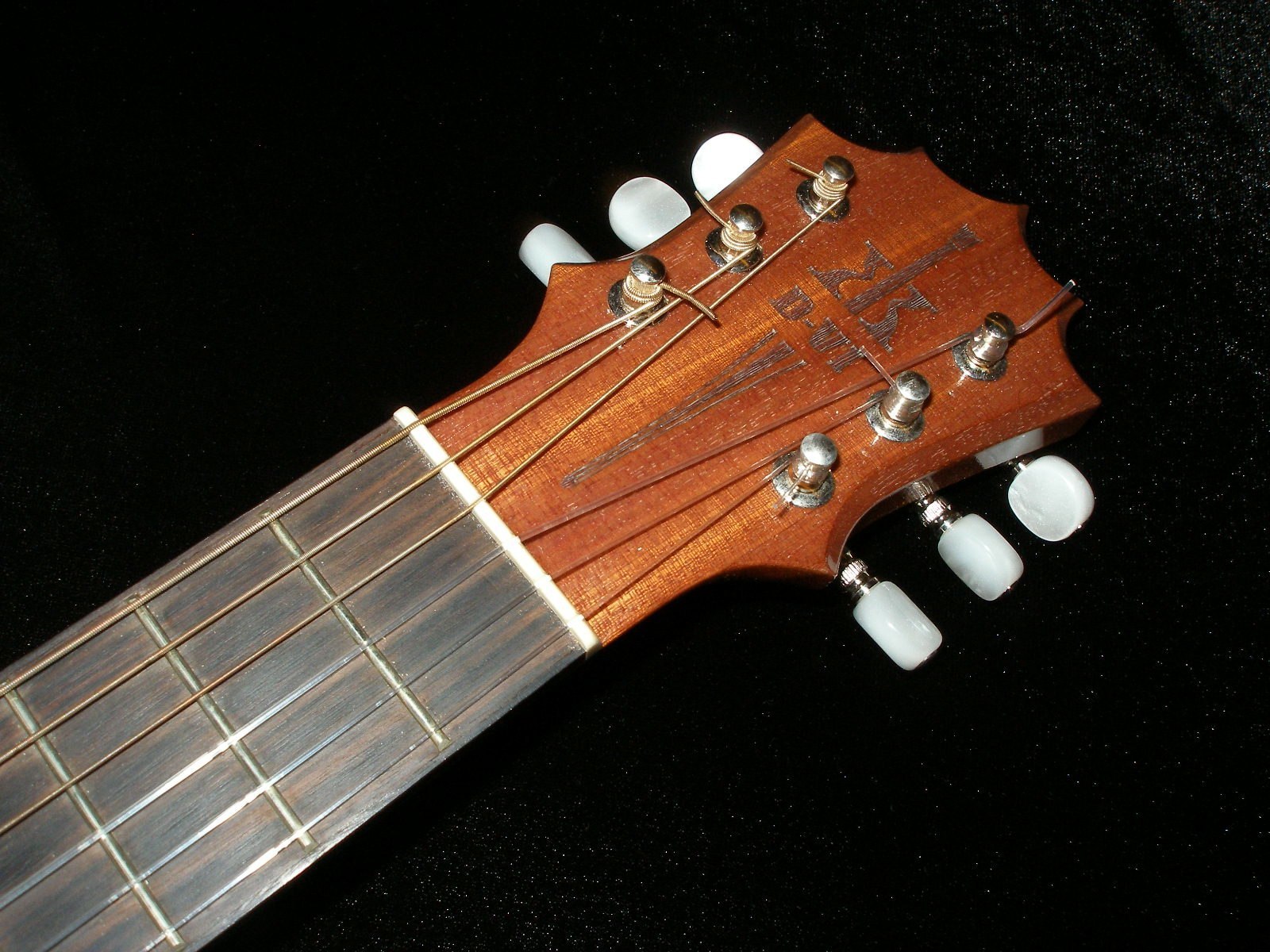 Ukulele Friend » KoAloha DV-I Tenor Ukulele